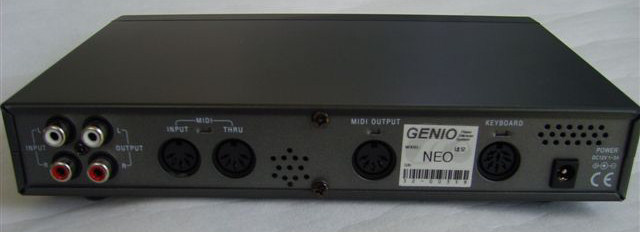 Genio-Neo box back panel.jpg - 30758 Bytes